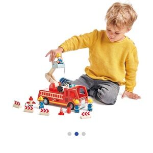 Tenderleaf Toys Fire Engine